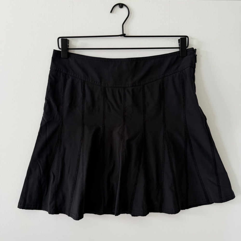 Athleta Womens Black Active Tennis Golf Skort Flared Zip Pocket 964574 Size 4